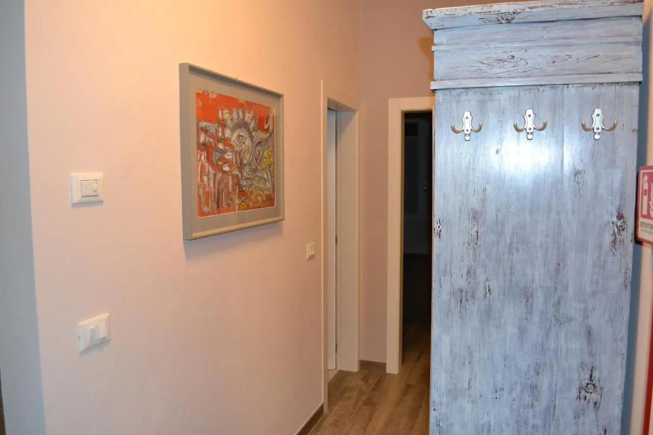 Station25 Apartment Verona 0*,