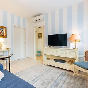 Appartamento Grattacielo, Verona